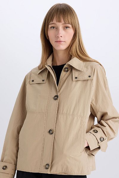 DeFacto Waterproof Regular Fit Hooded Pocket Zippered Epaulette Raincoat E3357Ax25Sp