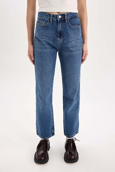 DeFacto Gerade Passform, hohe Taille, knöchellange, gewaschene Jeanshose E3414AXNS