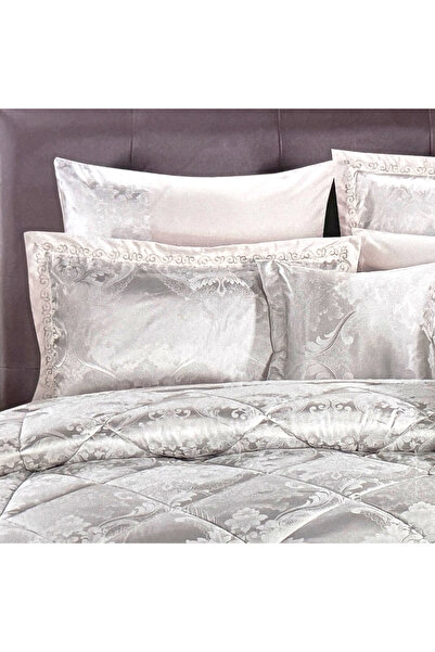 Generic Jacquard 8Pcs Comforter Set, King Size Wedding Set Size 240 X 260 Cm