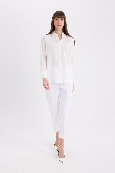 DeFacto Oversize Wide Fit Basic rovná bílá košile s dlouhým rukávem E4350ax