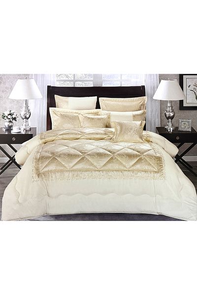 Generic Jacquard 8Pcs Comforter Set, King Size Wedding Set Size 240 X 260 Cm