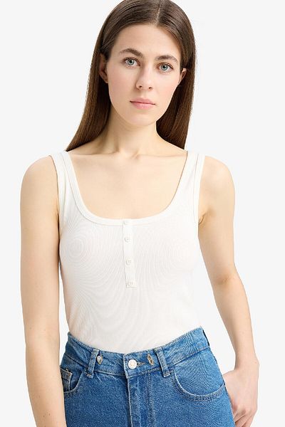 DeFacto Slim Fit Slim Fit Camisole-Tanktop mit quadratischem Ausschnitt und geripptem Muster E2173AX25SP