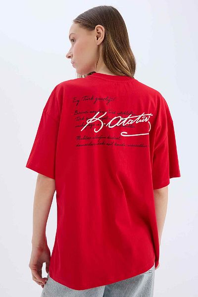 DeFacto Oversize Wide Fit Ataturk Signed Short Sleeve Red T-Shirt E6113Ax24Wn