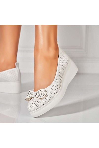 Joana Women's casual white shoes made of ecological leather Oziel