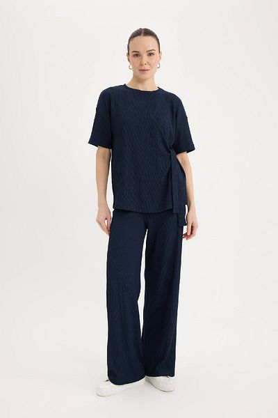 DeFacto Relax Fit Basic Straight Wrap Kurzarm-T-Shirt mit Rundhalsausschnitt D5446AX25SP