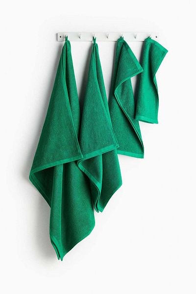 H&M Cotton terry bath sheet
