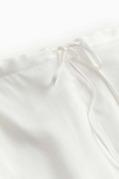 H&M Silk-blend satin shorts