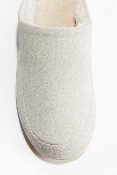 H&M Teddy-lined slippers