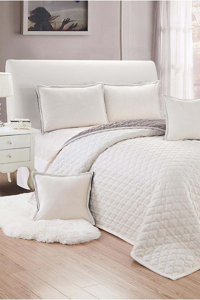 Generic 4 Pieces Dual Color Comforter Set For All Season Single Size 160x210 Cm Velvet Bedding Set