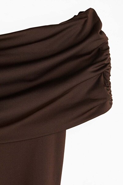 H&M Gathered off-the-shoulder top