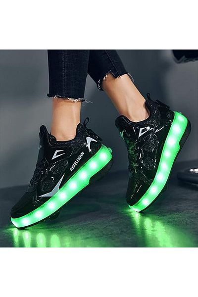 ETG Kids LED USB Charging Roller Skate Shoes with Wheel Shoes Light up Roller Shoes Rechargeable