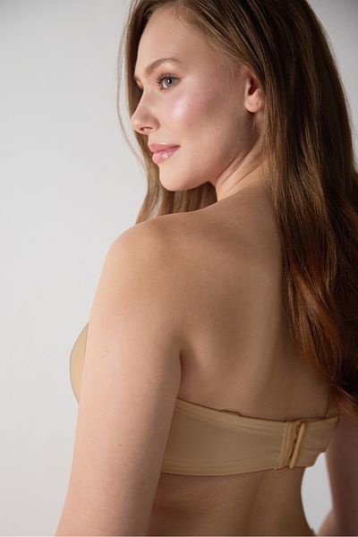 Magic Form Plain Fabric Large Size Thin Sponge Dark Skin Strapless Strapless Bra C7T0N3O8