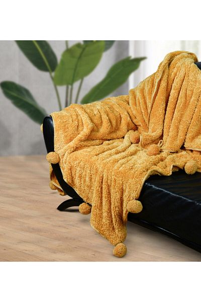Özgüner Oyuncak 200*220 Cm Plush TV Blanket with Pompom (100% Local)