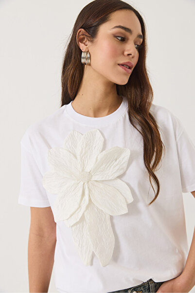 Bianco Lucci Dámské bavlněné tričko s krátkým rukávem a květinovými doplňky 60602040