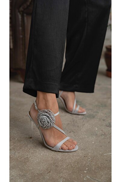 ECENİN BUTİĞİ Watson Gri Saten Saten Topuklu Ayakkabı