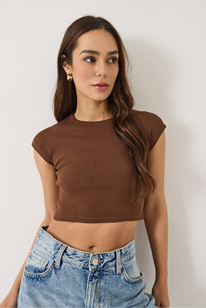 Bianco Lucci Γυναικείο T-Shirt με κοντό μανίκι με λαιμόκοψη Basic Camisole Crop Top 60602044