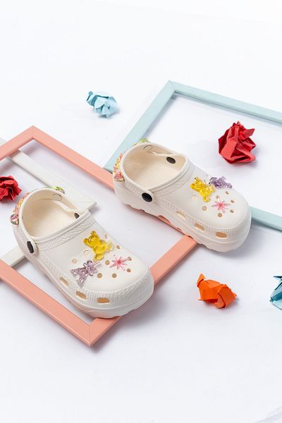 Slipcat Sandale-papuci pentru fete cu mărgele Jelly