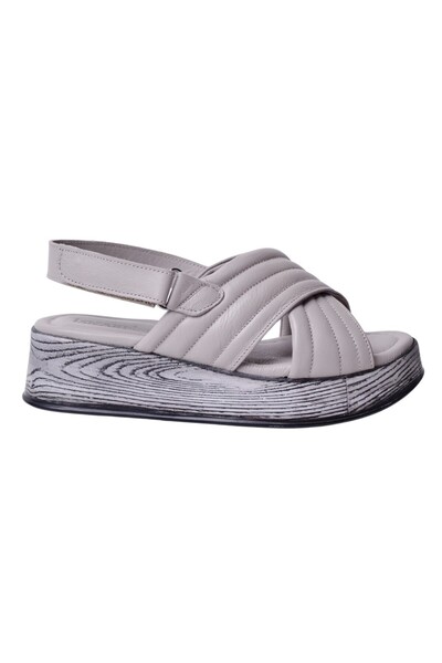 İskarpin Дамски кожени сандали Femi 1800