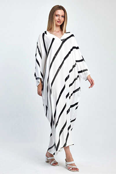 Denismoda VP932 Γυναικείο φόρεμα με λαιμόκοψη σε σχήμα V με σχέδιο παπαγάλου σε μεγάλο μέγεθος ΛΕΥΚΟ ΜΑΥΡΟ