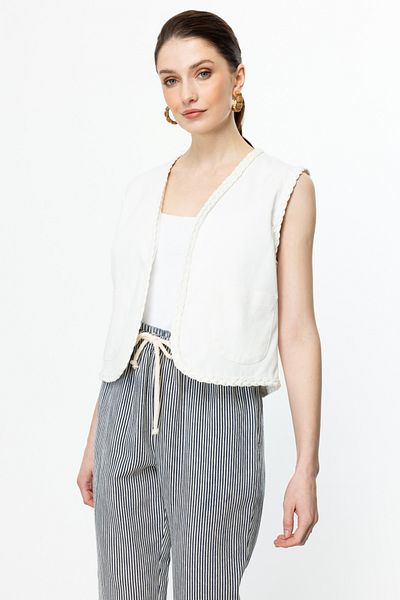 Mi Pret a Porter Mi Knitted Detailed Bag Pocket Vest