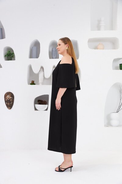 RMG Plus Size Day Dress - Black Chain Collar