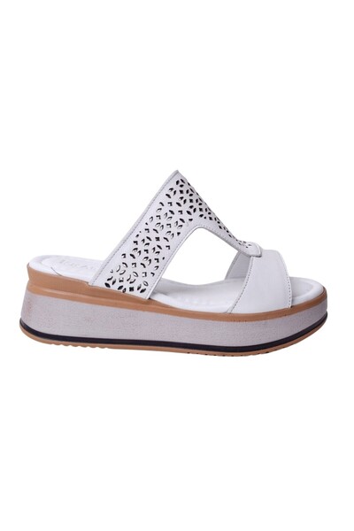 İskarpin Γυναικείες δερμάτινες παντόφλες Femi 1650