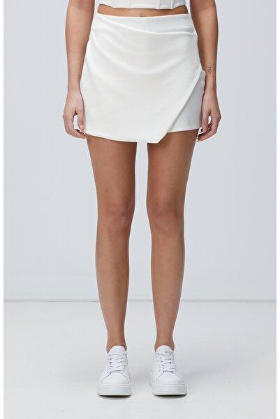 Network Kırık Beyaz Şort