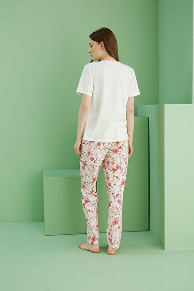 Siyah İnci Σετ πιτζάμες από βαμβακερό πλεκτό με λαιμόκοψη με σχέδιο εκρού 25113248