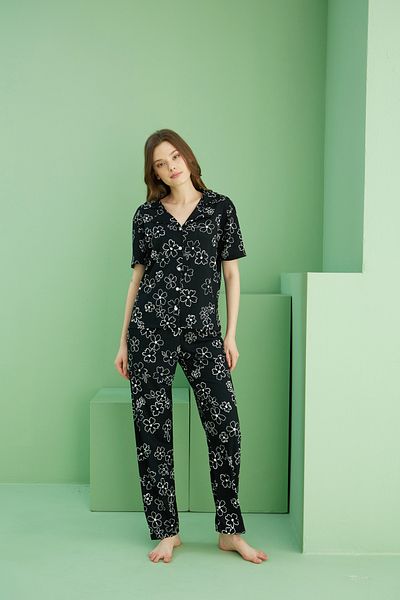 Siyah İnci Black Patterned Bürümcük Crinkle Fabric Knitted Buttoned Pajama Set 25118557