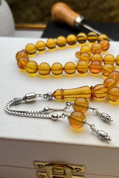 dergah tesbih Honey Colored Pressed Fire-i Amber Prayer Beads