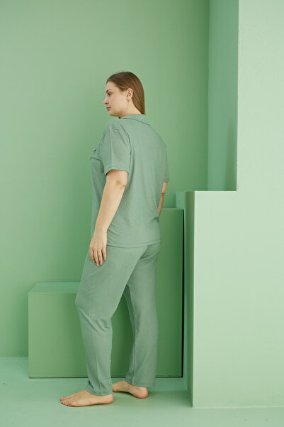 Siyah İnci yeşil Bürümcük Krınkıl Kumaş Curve Büyük Beden Battal Boy Düğmeli Pijama Takım25118734