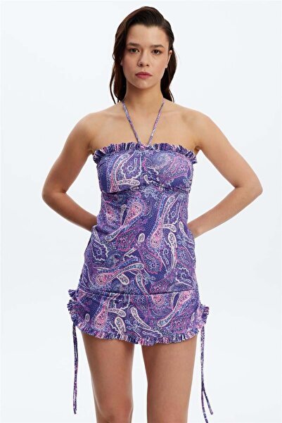 Louren فستان بدون حمالات مكشكش – تصميم باللون الأرجواني