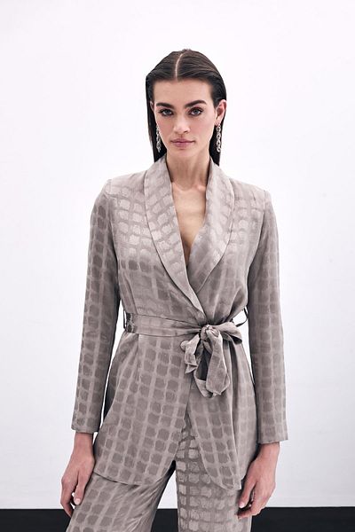 Sateen Jachetă cu curea cu model pătrat din nurcă