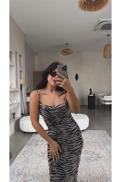 Buket Teke Φόρεμα Degaje με σχέδιο Zebra