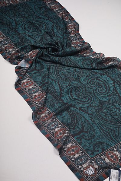 Levidor Patterned Love Shawl - Pattern-02 - Color-06