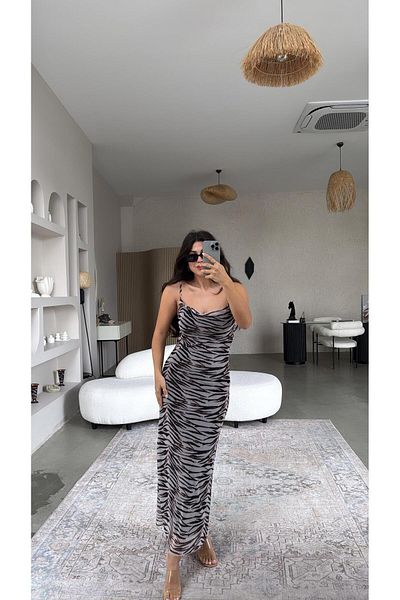 Buket Teke Φόρεμα Degaje με σχέδιο Zebra
