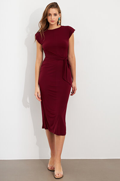 Cool & Sexy Women's Burgundy Padded Belted Midi Dress Ug713