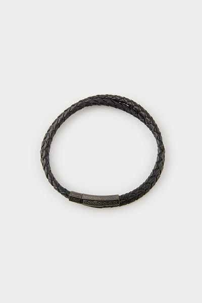 DeFacto AtolyeWolf x DeFacto Herren-Armband aus schwarzem Leder mit doppelt gefaltetem Stahlstück E6179AXNS