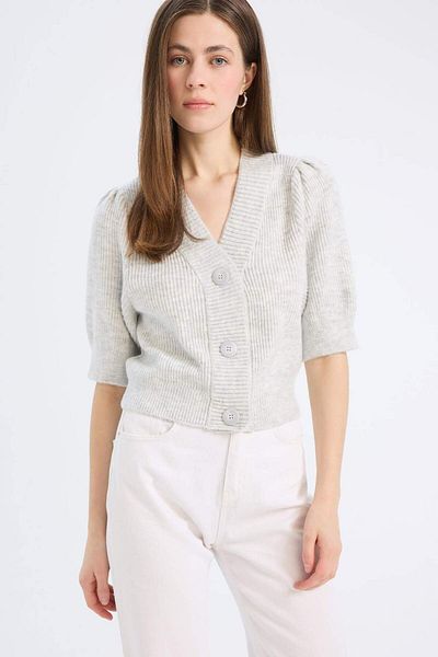 DeFacto Fitted V-Neck Button Short Sleeve Knitwear Cardigan E6906Ax25Sp