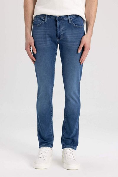 DeFacto Pedro Slim Fit Στενή Εφαρμογή Κανονική μέση με στενό πόδι Jean παντελόνι C5683AX24SM