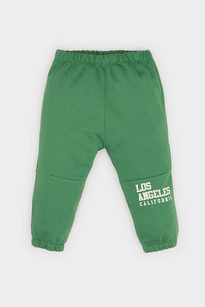 DeFacto Baby Boy 2 részes szett nyomott rövid ujjú póló elasztikus derékú melegítőnadrág E8528a525sp