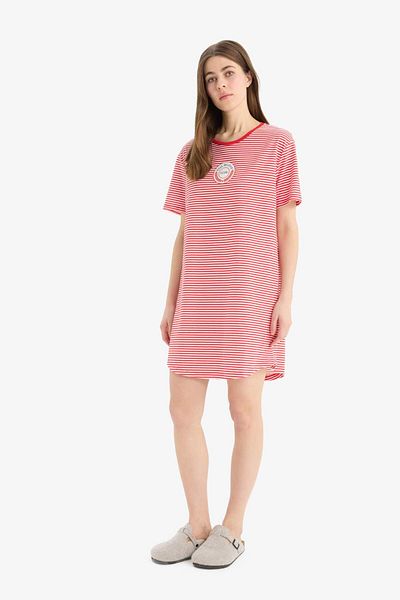 DeFacto Striped Crew Neck Short Sleeve Nightgown-Fall in Love E0268Ax25Sp