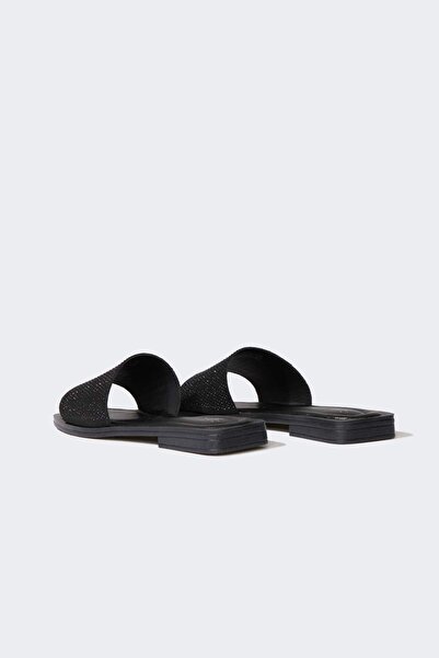 DeFacto Kadın Düz Taban Tek Bantlı Terlik C3721AX25HS