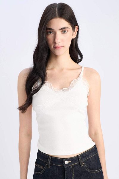 DeFacto Slim Fit Slim Fit V-Ausschnitt, geripptes Camisole-Unterhemd E8680AX25SP