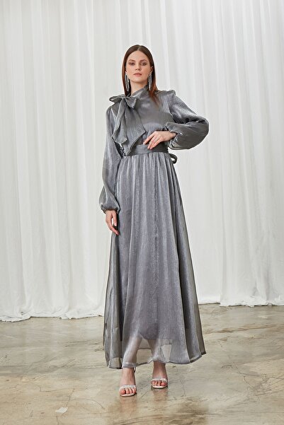 Birgül Bektaş Γκρι βραδινό φόρεμα Meva