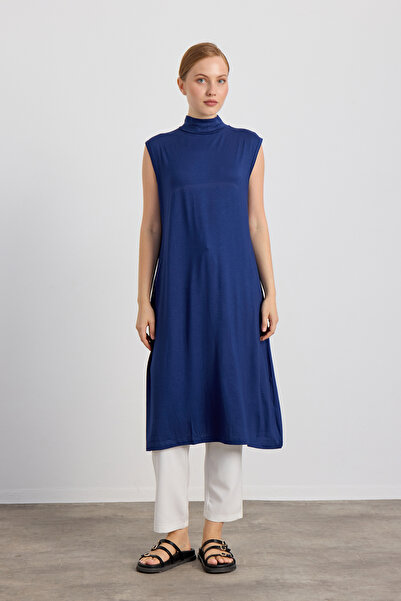 Birgül Bektaş الياقة المدورة جسم نيلي - كم صفر، 105 سم