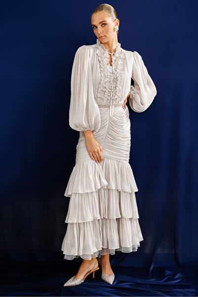 Nefeli İnci Kemer Detaylı Volan Yaka Kat Etek Elbise