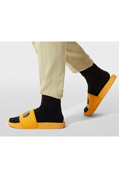 THE NORTH FACE Sari m Base Camp Slide Slippers Third Person Male Shoes