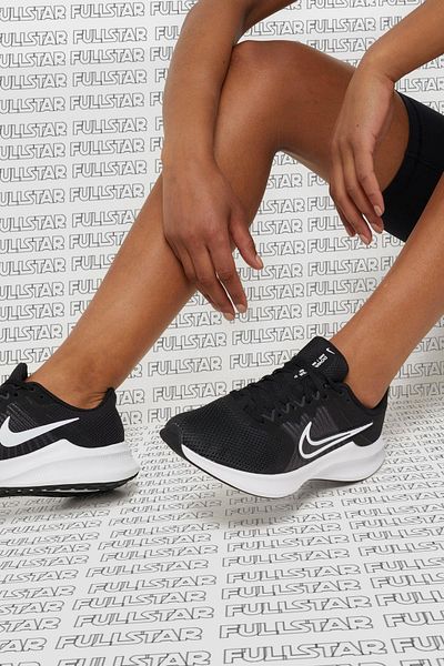 Nike Downshifter 11 Παπούτσια για τρέξιμο για περπάτημα Παπούτσια για τρέξιμο Μαύρο Λευκό