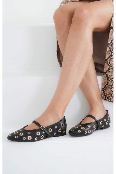 Beyond Women's Black Single Strap Troc Low Heeled Daily Ballerinas Byndkp845